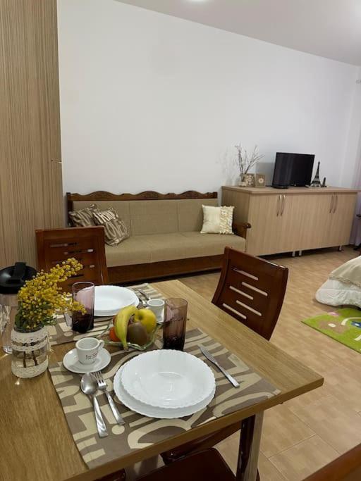 Studio Of Shpresa Vlorë Exterior foto