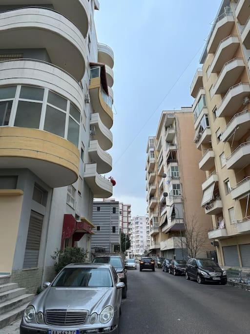 Studio Of Shpresa Vlorë Exterior foto